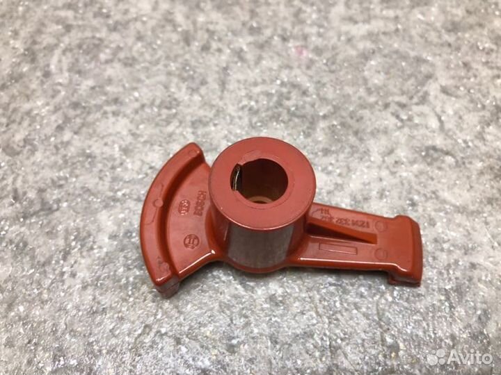 Бегунок распределителя зажигания Mercedes