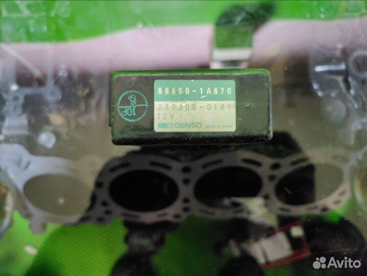 Блок электронный Toyota Corolla