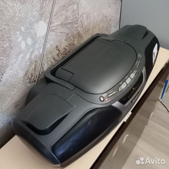 Магнитофон Panasonic RX- ED 90, пульт