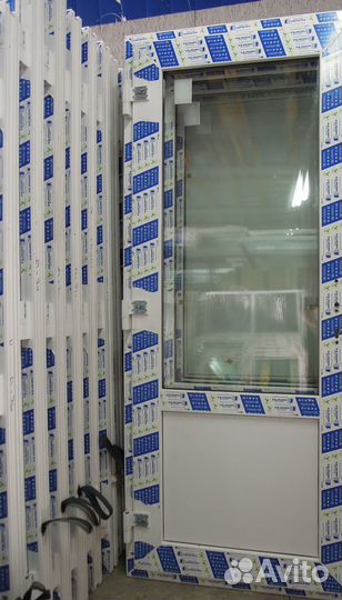 Готовые пластиковые двери 90х210