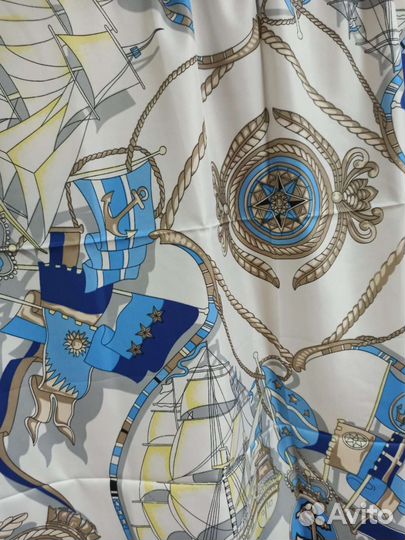 Шелковый платок новый