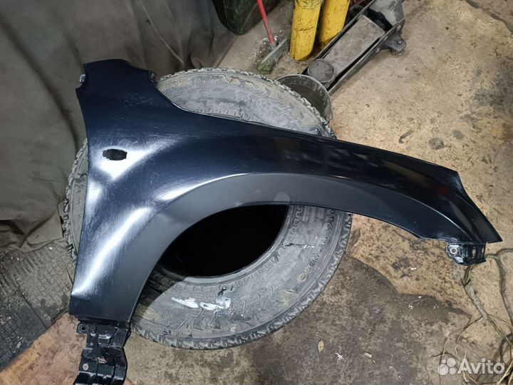 Крыло переднее правое Suzuki grand Vitara