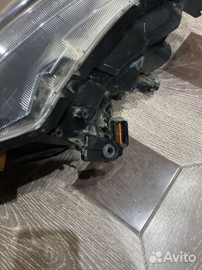 Фара передняя левая mitsubishi lancer 10