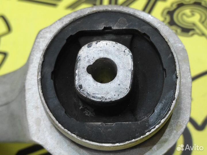 Рычаг передний правый Audi A6 4G2 chva 2012