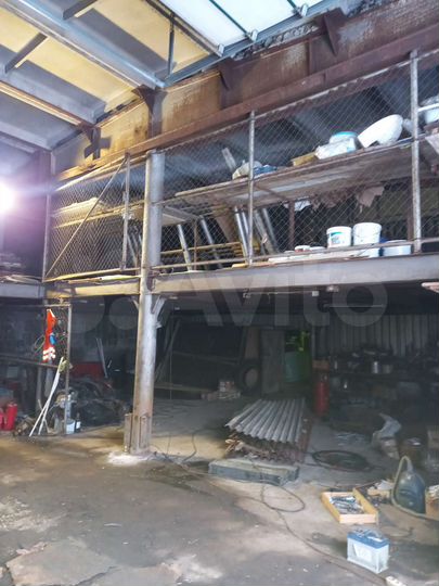 Гараж, > 30 м²