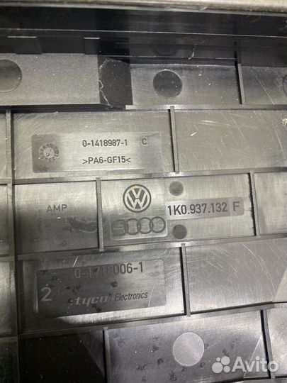 Блок предохранителей seat Toledo