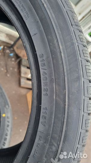 Gripmax SureGrip Pro Winter 275/45 R21 и 315/40 R21 110V