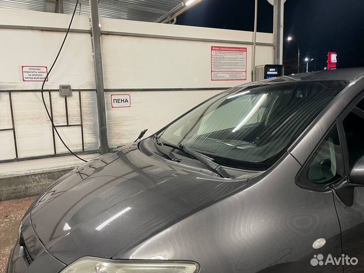 Toyota Auris 1.3 МТ, 2009, 230 500 км