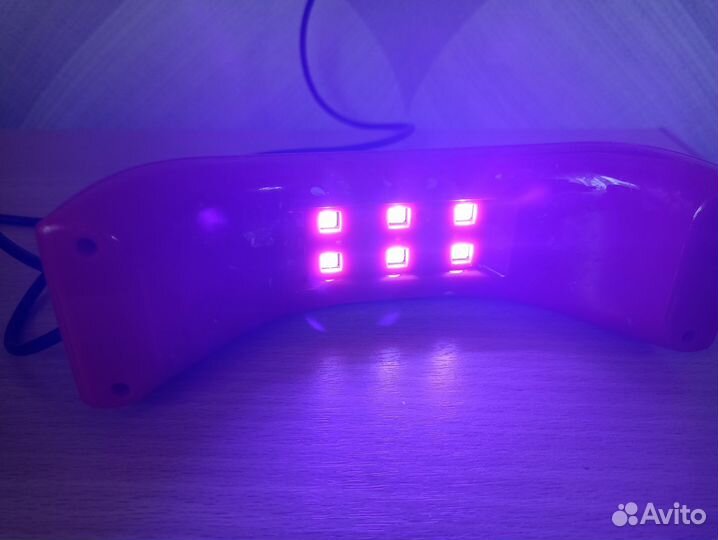 Лампа для ногтей