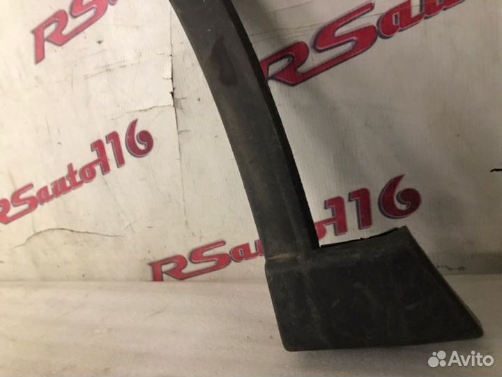 Накладка крыла передняя левая Nissan X-Trail T31