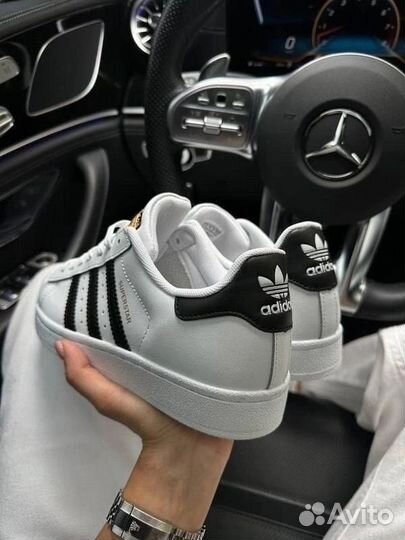 Кроссовки Adidas Superstar