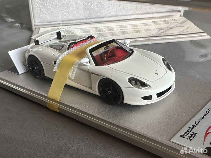 Модель Porsche carrera GT 1/43