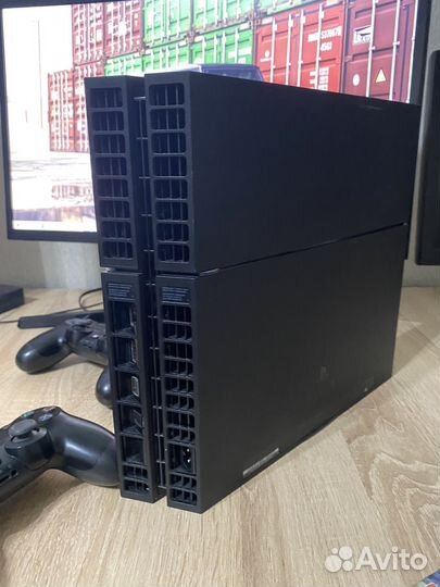 Sony PS4 2 геймпада +игра