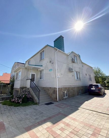 Комната 20 м² в 5-к., 1/2 эт.