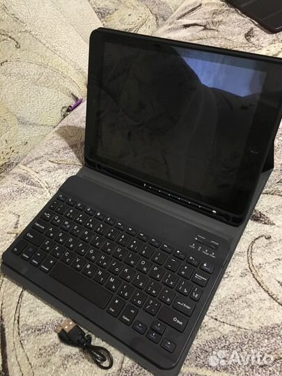 Планшет apple iPad air