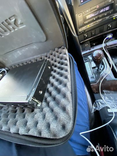 Радиомикрофон shure SM 58