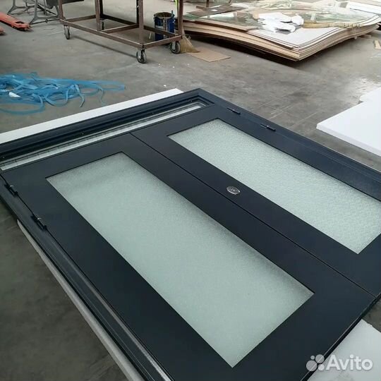 Металлические двери моп