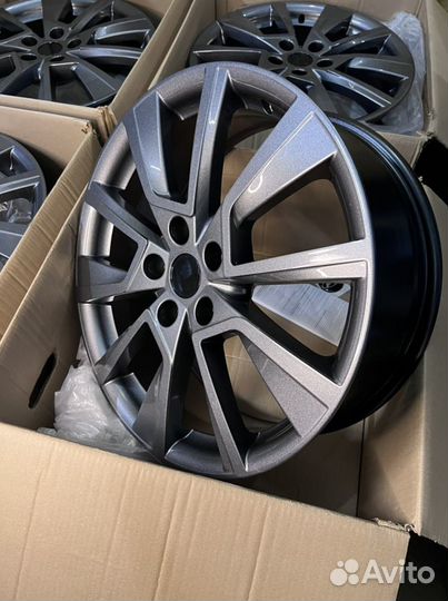 Новые литые диски Carwel R18 5*114.3