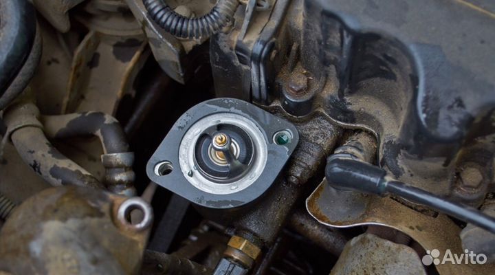 Замена термостата Audi Q5 2012-2017