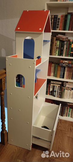 Кукольный домик стелаж