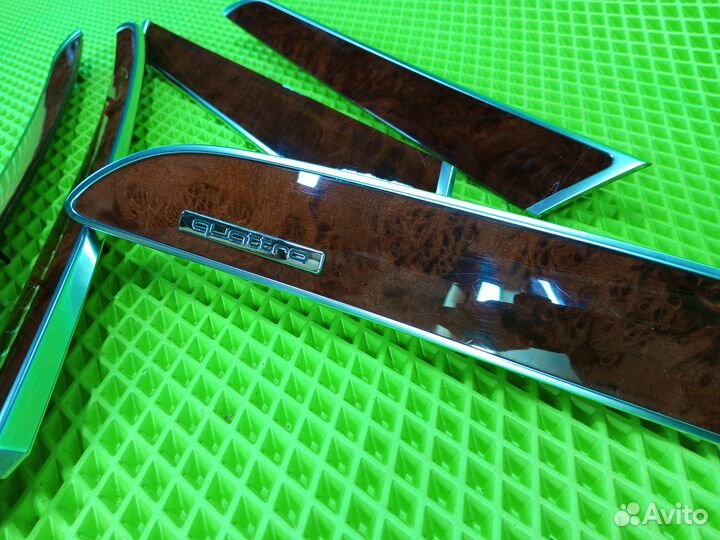 Накладка салона Audi A6 C6 (2006) дерево