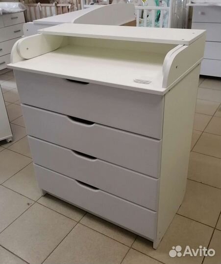 Пеленальный комод новый