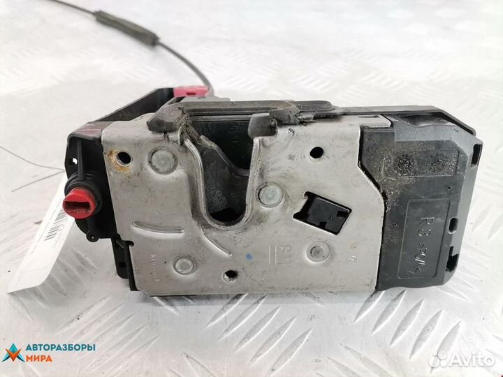 Замок двери задней правой Opel Zafira (A) рест