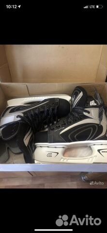 Коньки хоккейные