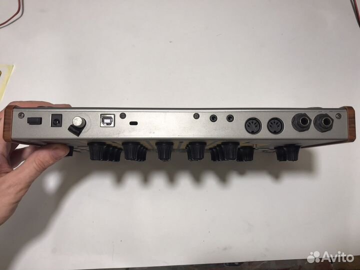 Akai Tom Cat Аналоговая Драм Машина