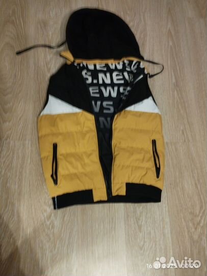 Толстовка на молнии с капюшоном