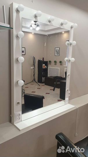 Гримерное зеркало