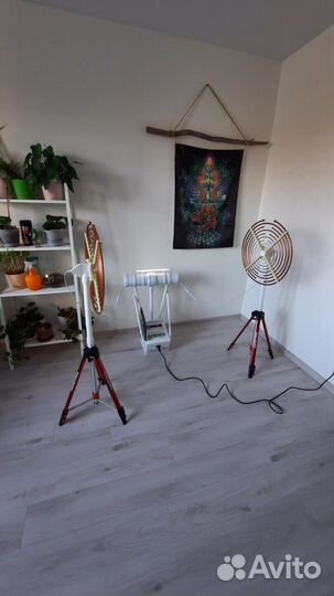 Мультиволновой осцилятор