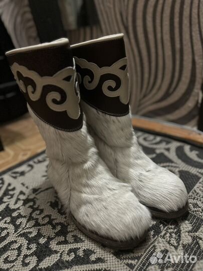 Унты женские