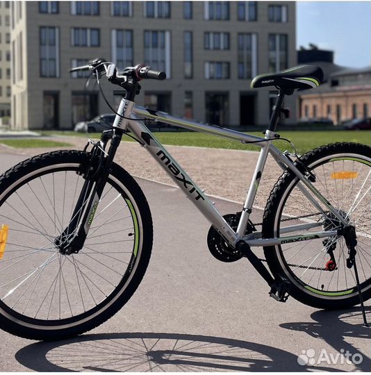 Велосипед горный maxit D150 26