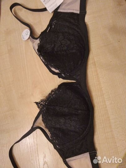 Бюстгальтер 85b