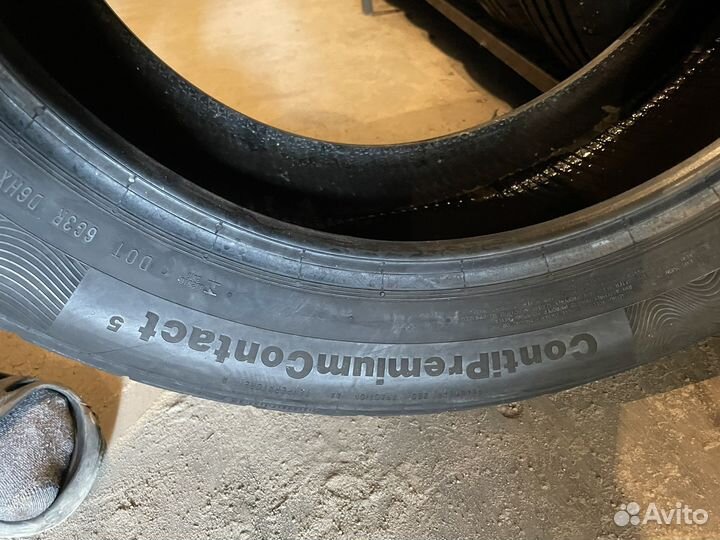 Continental ContiPremiumContact 5 215/55 R17