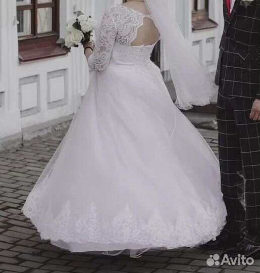 Свадебное платье