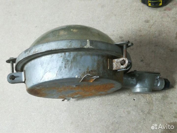 Фонарь уличный