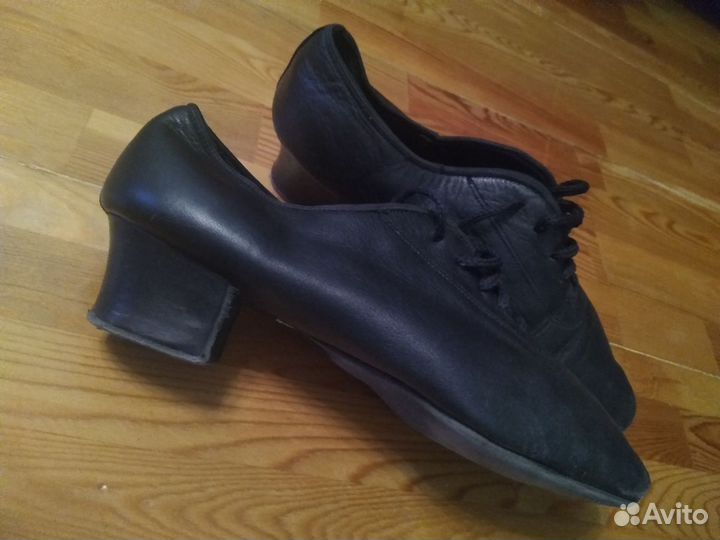 Туфли для бальных танцев, латина