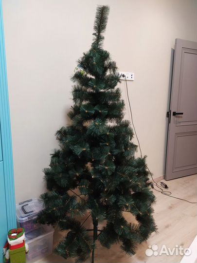 Елка искусственная