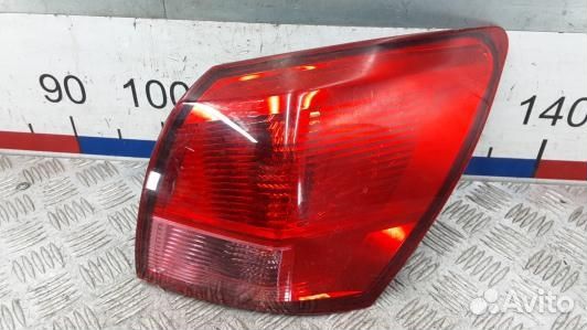Фонарь задний правый nissan qashqai J10 (ZML10MY01