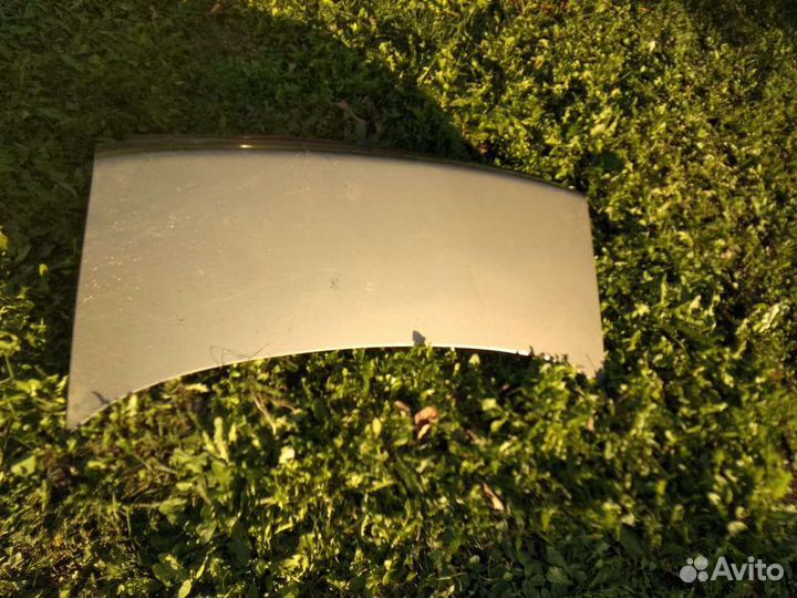 Продам крышку багажника 2110