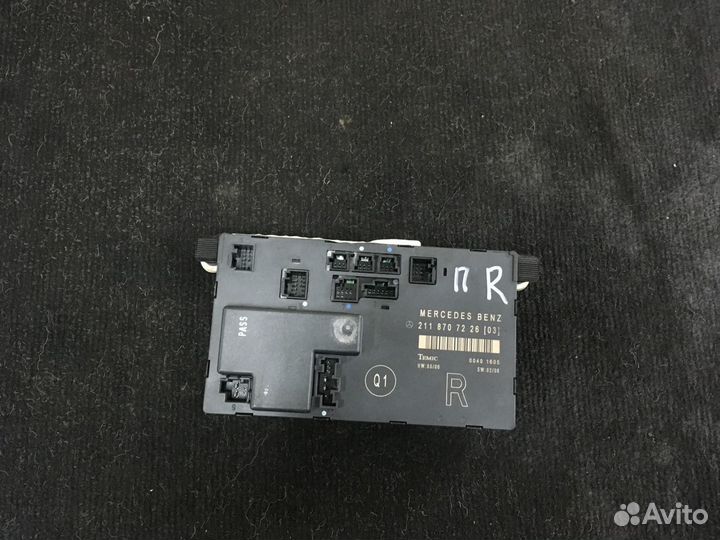 Блок двери передней правой Mercedes E klasse W211