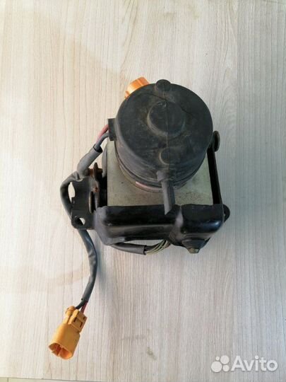 Блок abs Honda Crv RD1 B20B