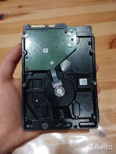 Жесткий диск hdd 1 тб Seagate Barracuda