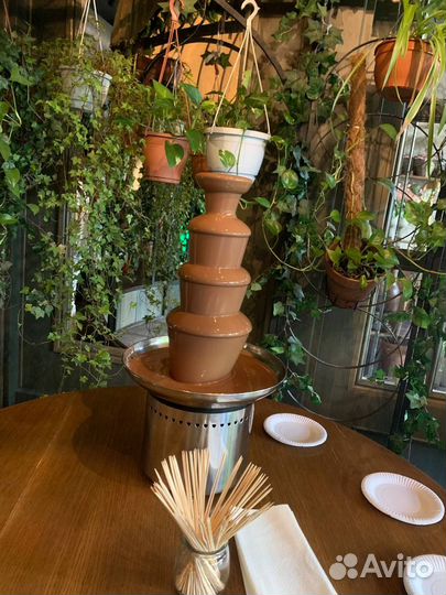 Аренда шоколадного фонтана