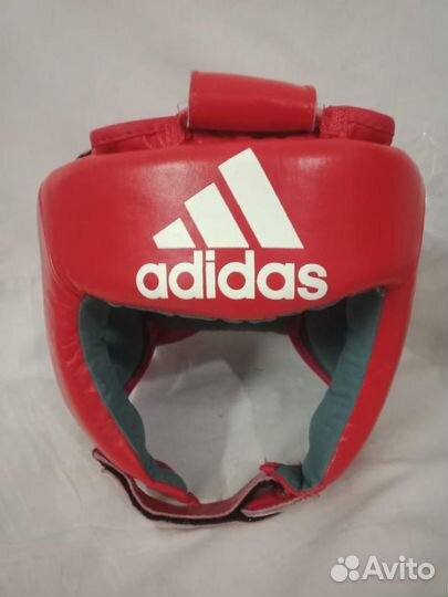 Боксерские перчатки adidas