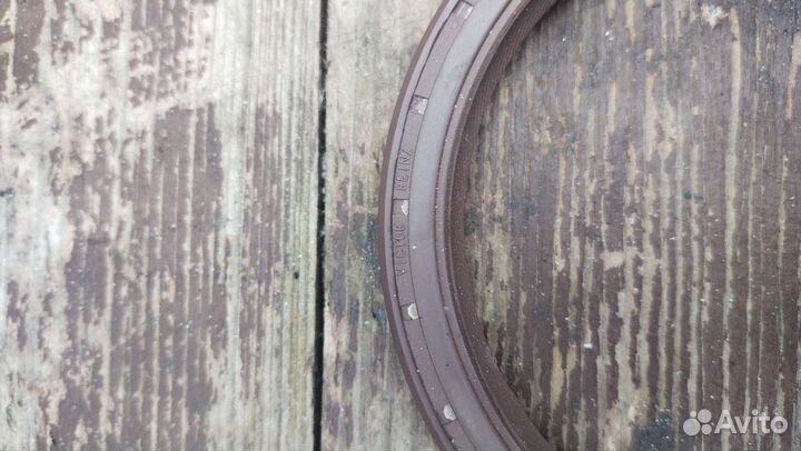 Сальник коленвала задний bmw