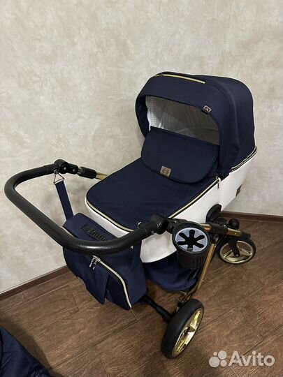 Коляска Adamex Reggio Special Edition 2 в 1