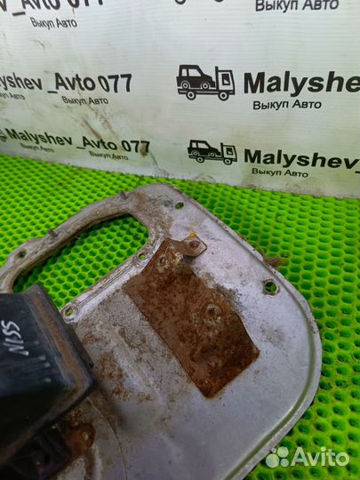 Селектор АКПП Nissan Terrano WD21